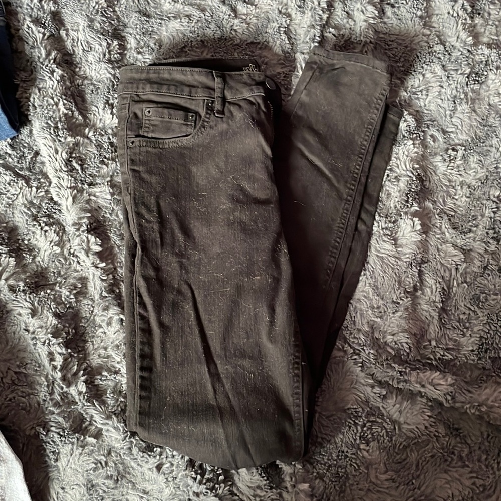 Ripped black jeans